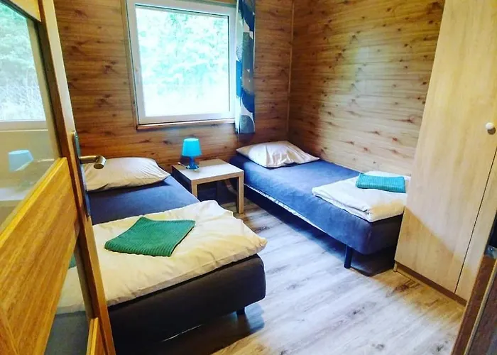 Na Wyspie بيت خشبي *